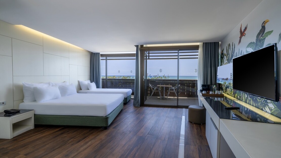 Nirvana Cosmopolitan